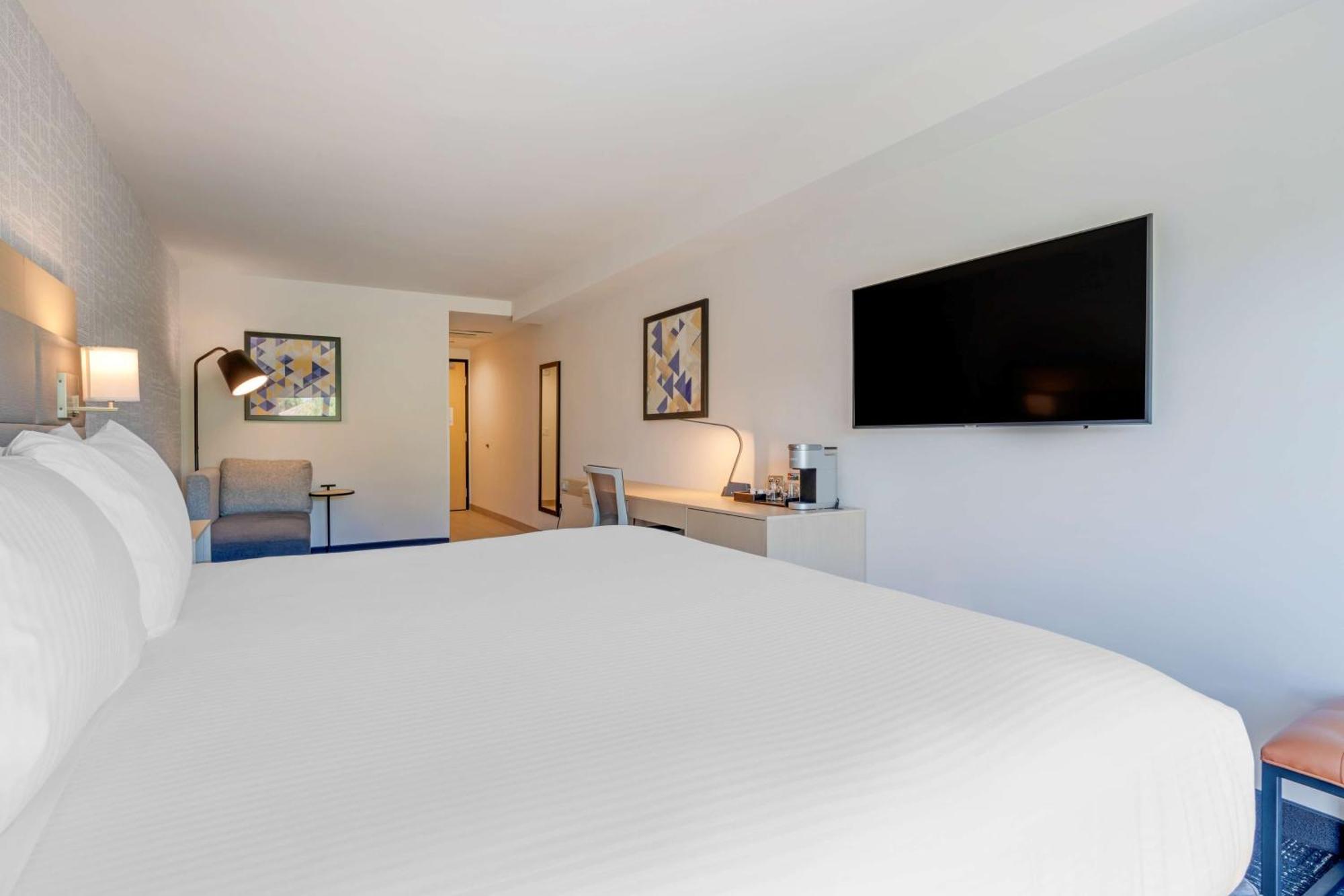 ไอเดน บาย เบสต์เวสเทิร์น แอท เบิร์กลีย์ Hotel ภายนอก รูปภาพ