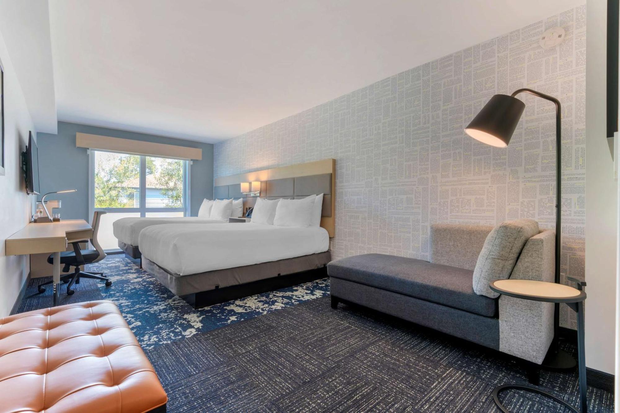 ไอเดน บาย เบสต์เวสเทิร์น แอท เบิร์กลีย์ Hotel ภายนอก รูปภาพ